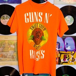 Guns and roses Graphic tee